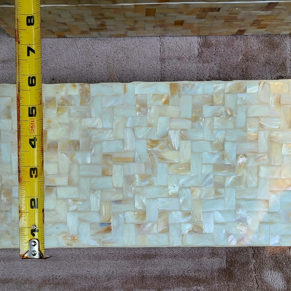 Set Of Two Mother of Pearl With A Herringbone Pattern Decorative Boxes - Picture 5 of 10